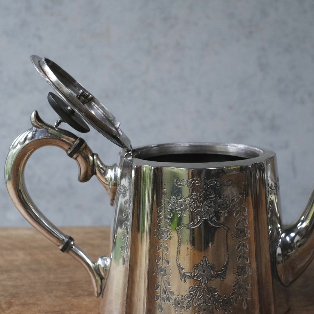 アンティークティーポット イギリス シルバープレート7