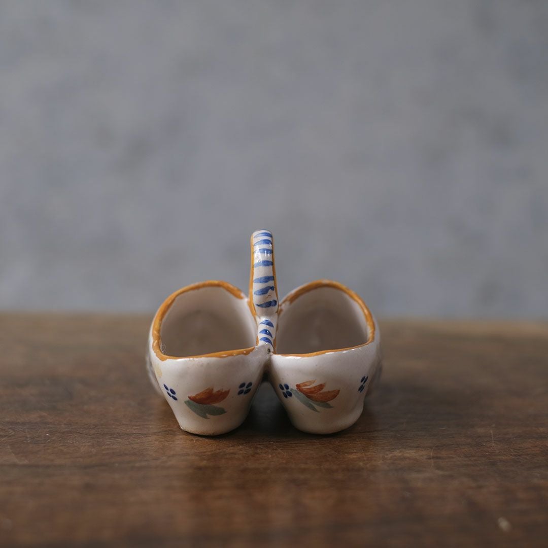 アンティークポーセリンシューズ 置物 フランス 小さな陶器の靴 ソルトクロッグ6