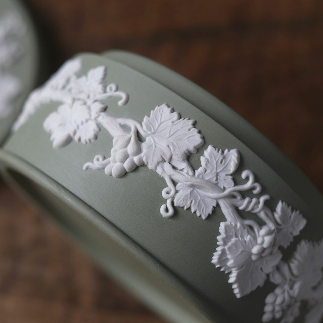 ヴィンテージ WEDGWOODジャスパー 蓋付小物入れ ケース ストーンウェア イギリス セージグリーン5