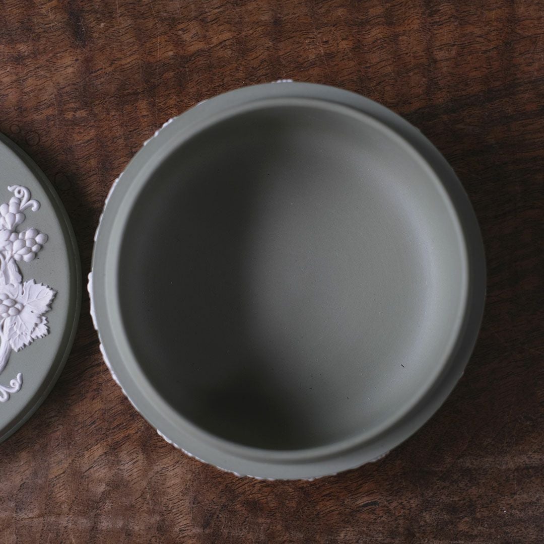 ヴィンテージ WEDGWOODジャスパー 蓋付小物入れ ケース ストーンウェア イギリス セージグリーン6