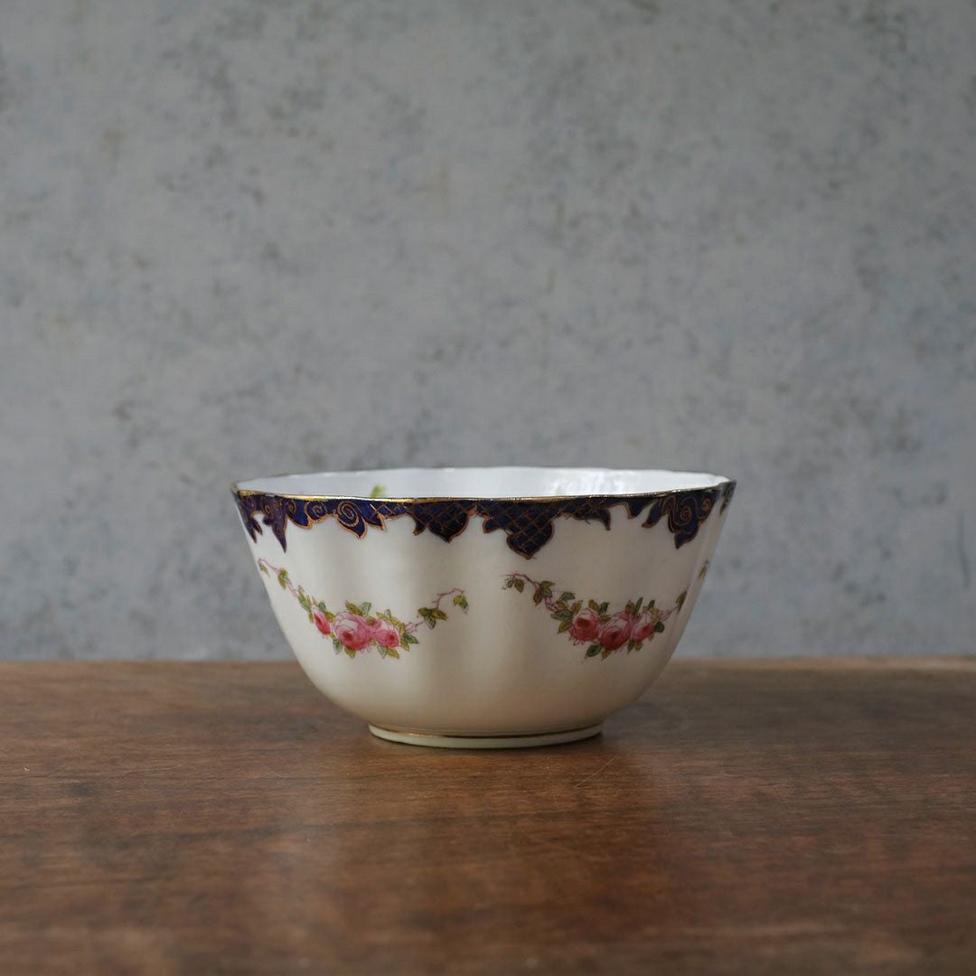 アンティークシュガーボウル ヴィクトリアンローズ イギリス アンティーク食器1