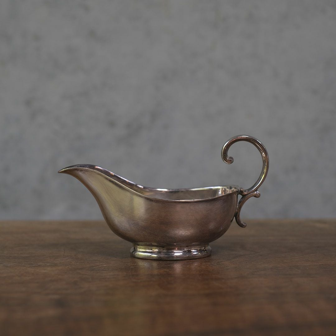 アンティーク ソースポット 猫足 イギリス シルバープレート グレービーボート2