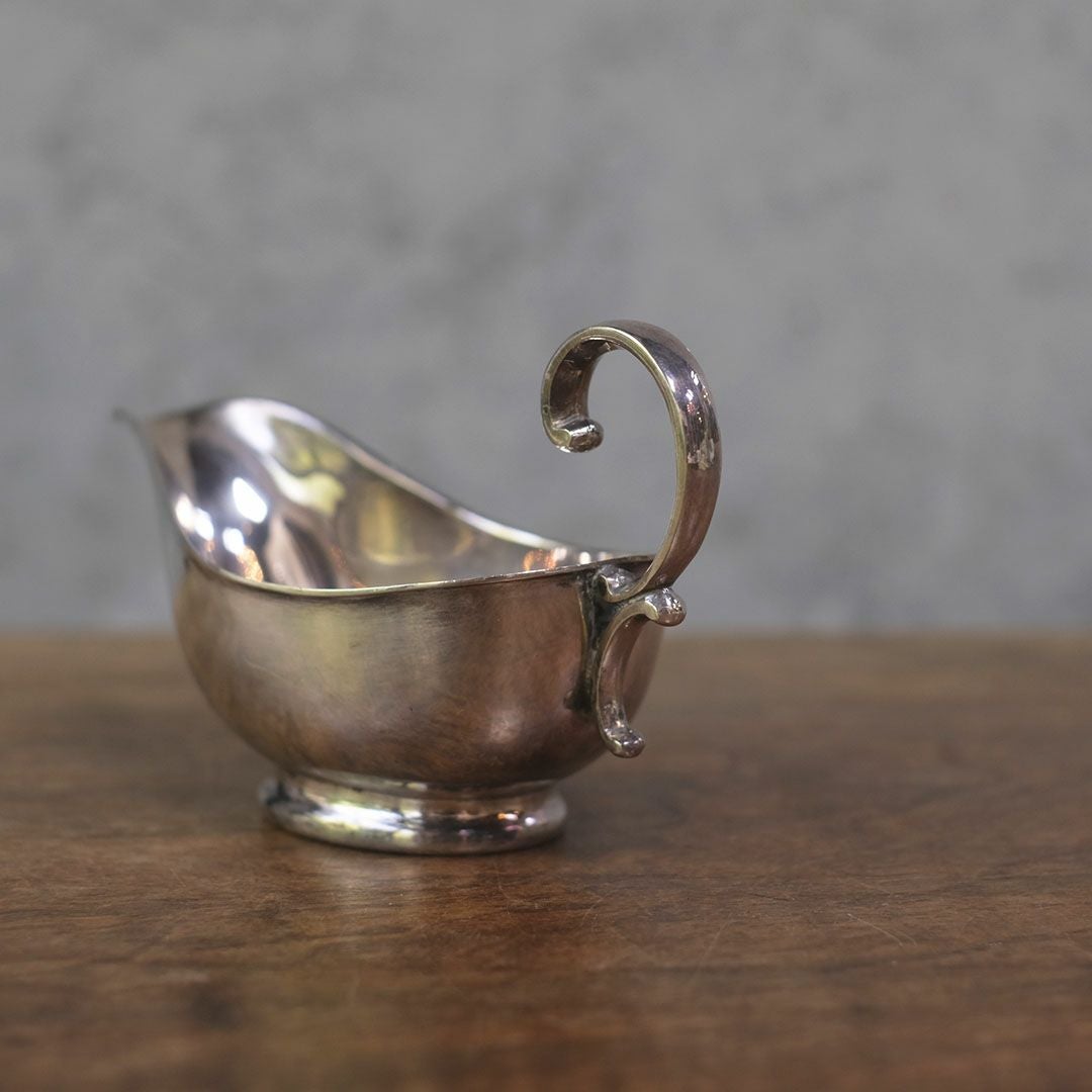 アンティーク ソースポット 猫足 イギリス シルバープレート グレービーボート6