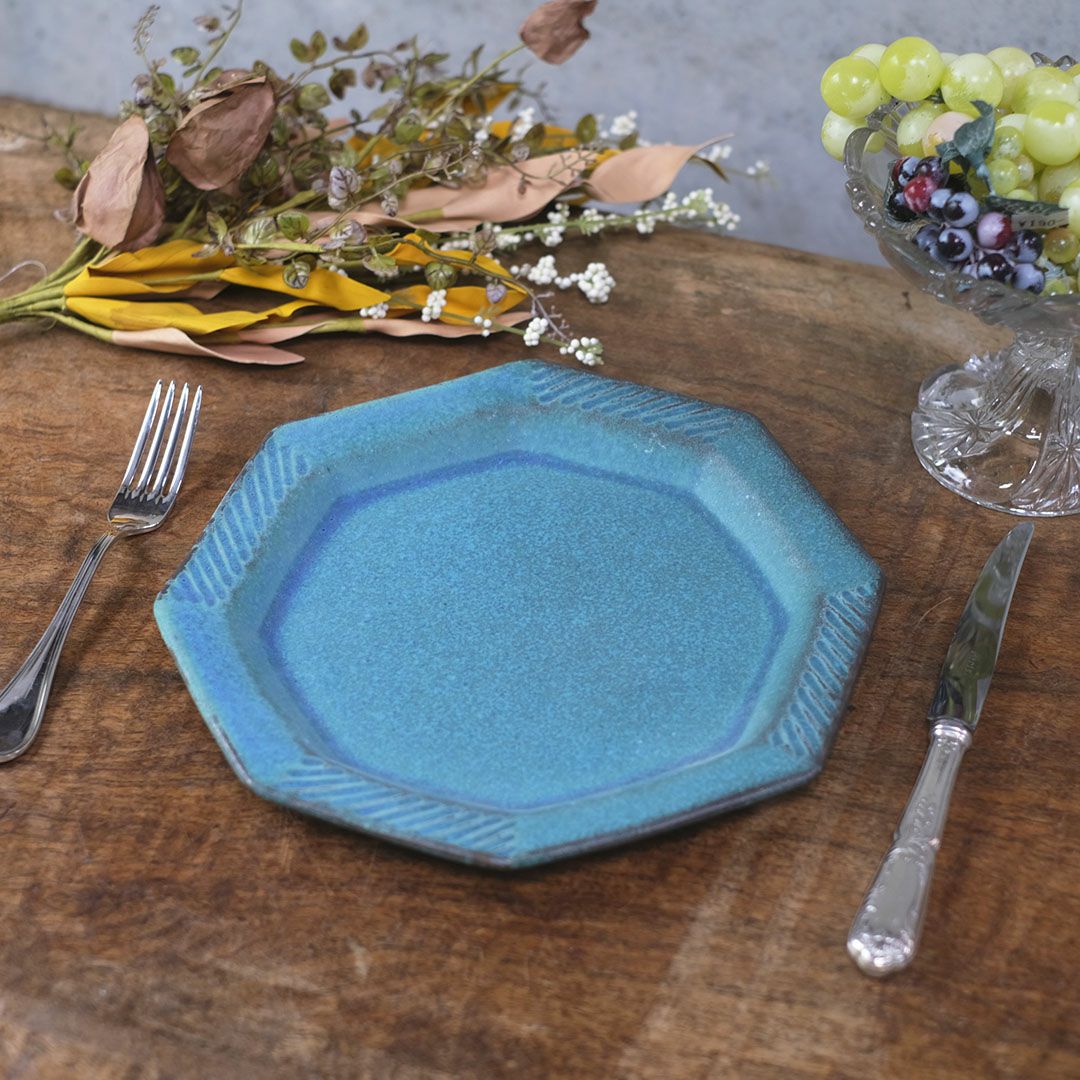 黒土モダンフラットディナー皿 切立皿 日本製 美濃焼き 燻し黒 w24cm