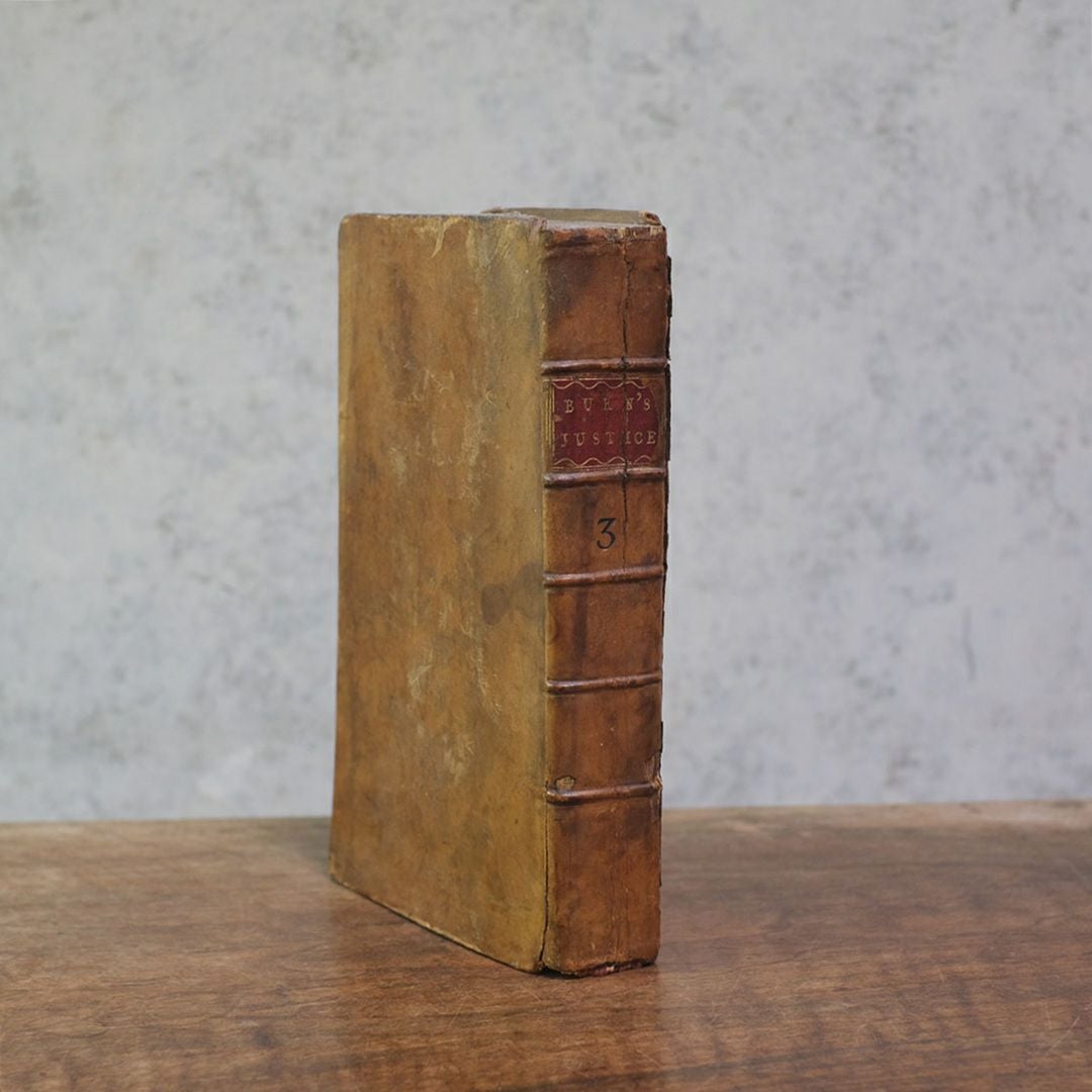 アンティークブック フランス レザーブック 革張りの古書2