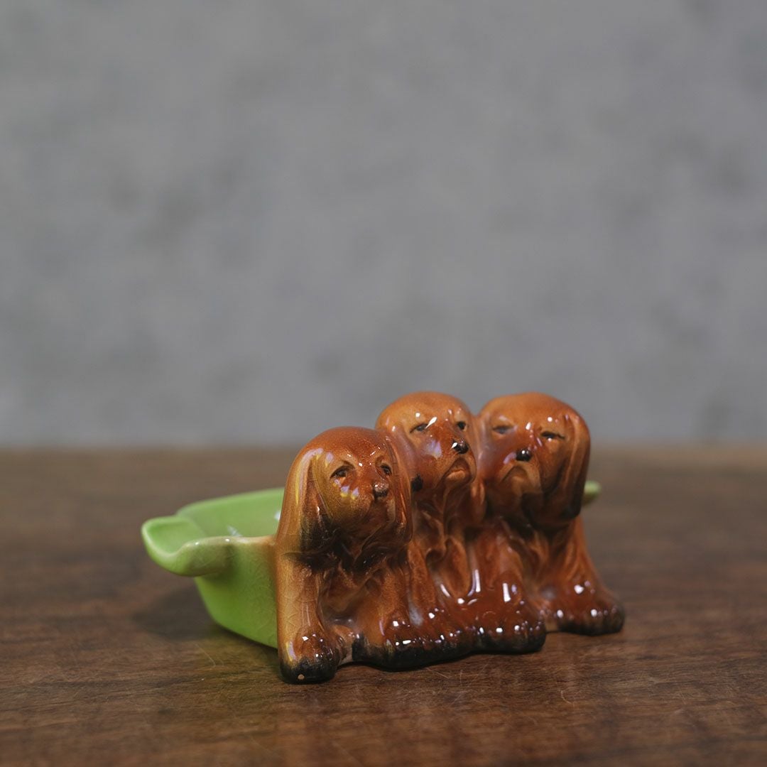 ヴィンテージフィギュリン 犬の小物入れ イギリス 陶器1