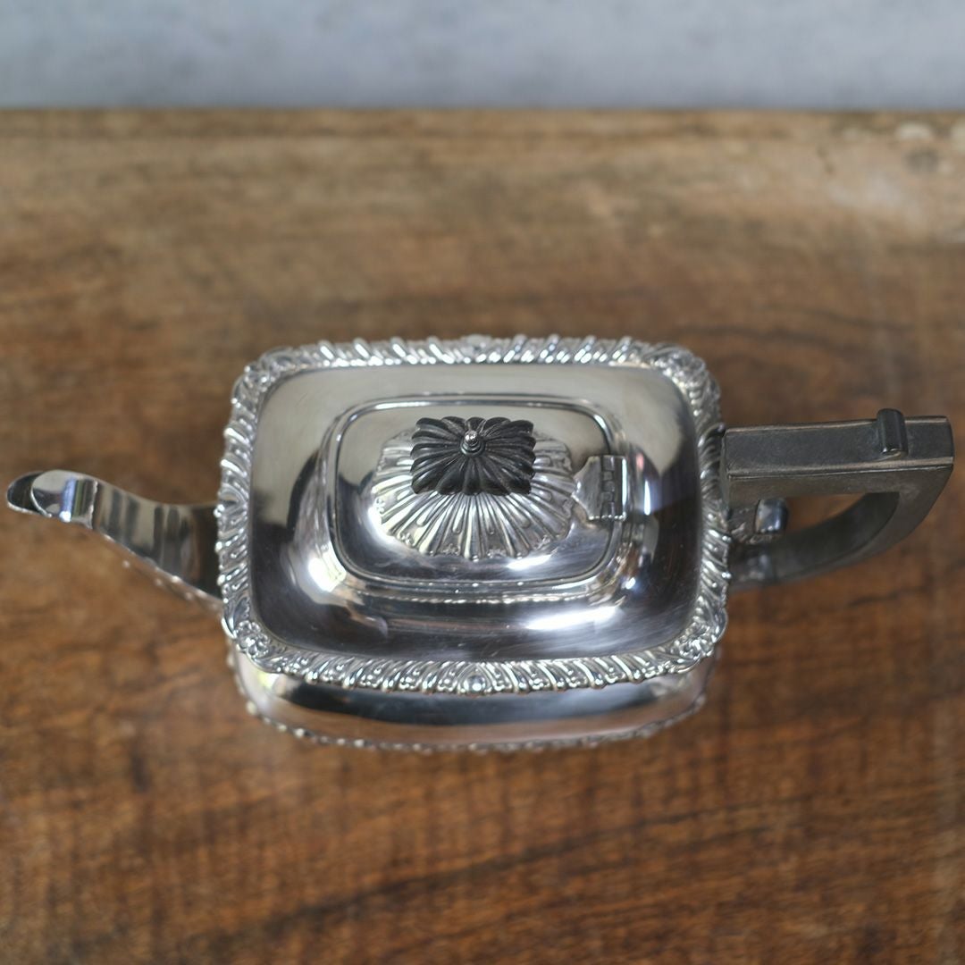 アンティークティーポット シルバープレート イギリス7