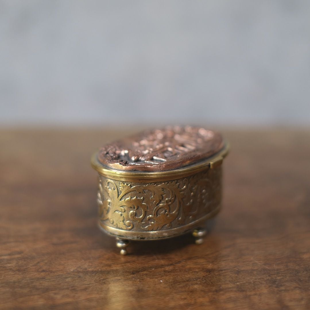 アンティークジュエリーケース シルク 絹 工芸細工2