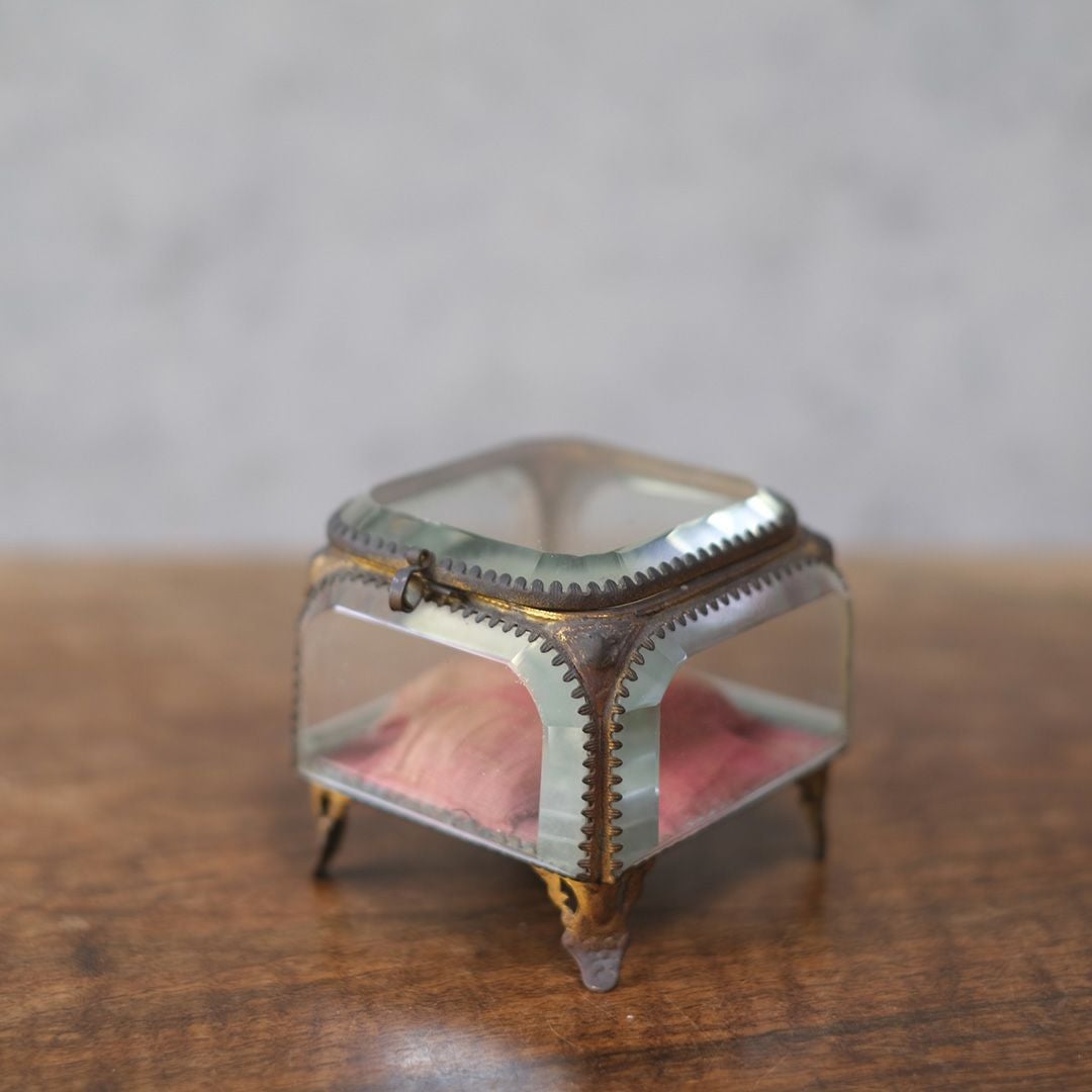 アンティークベベリングジュエリーボックス フランス 宝石箱1
