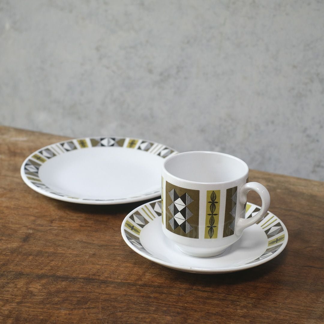 ヴィンテージ MIDWINTER ミッドウィンター コーヒーカップ＆ソーサー イギリス2