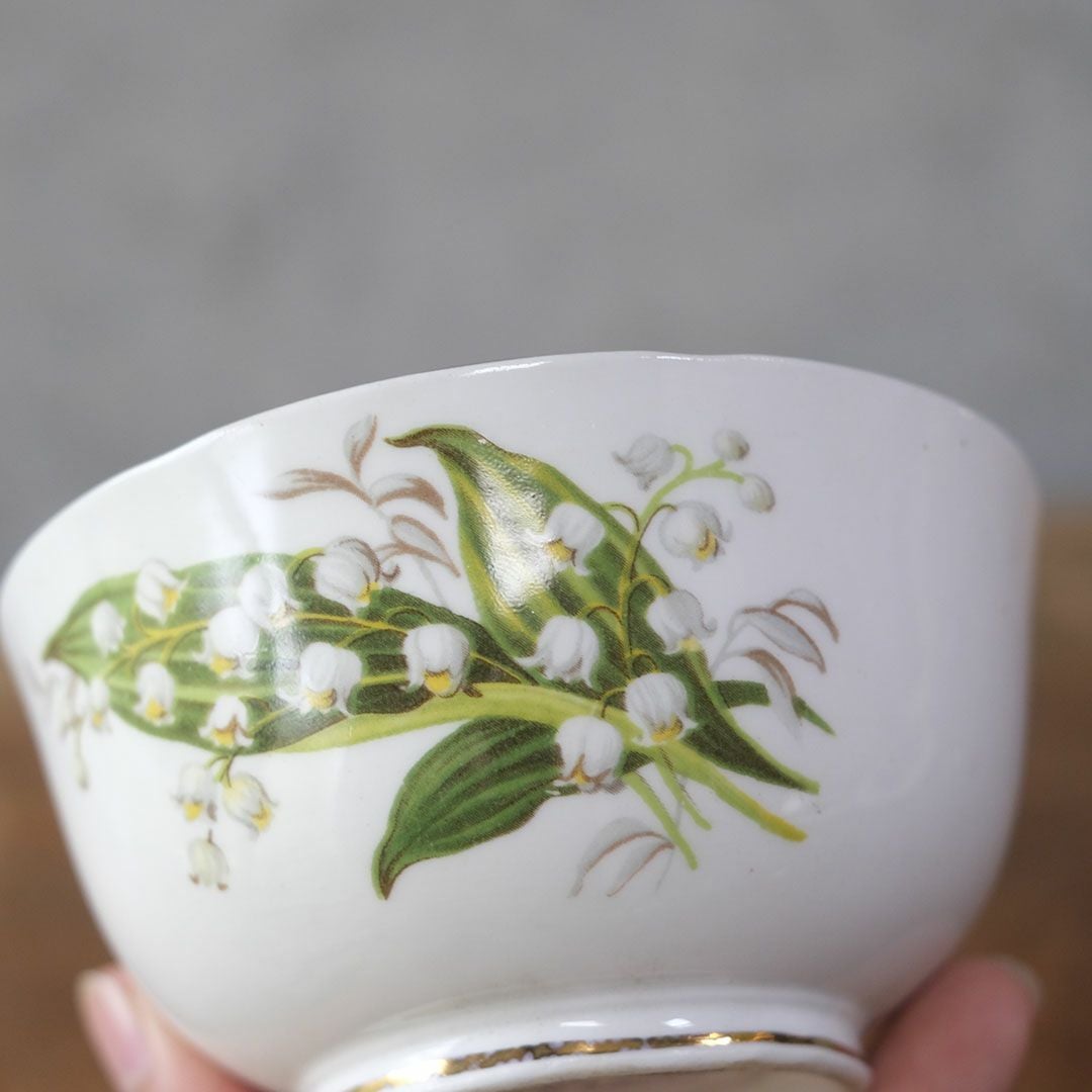 ヴィンテージシュガーボウル MELBA(メルバ) イギリス 鈴蘭4