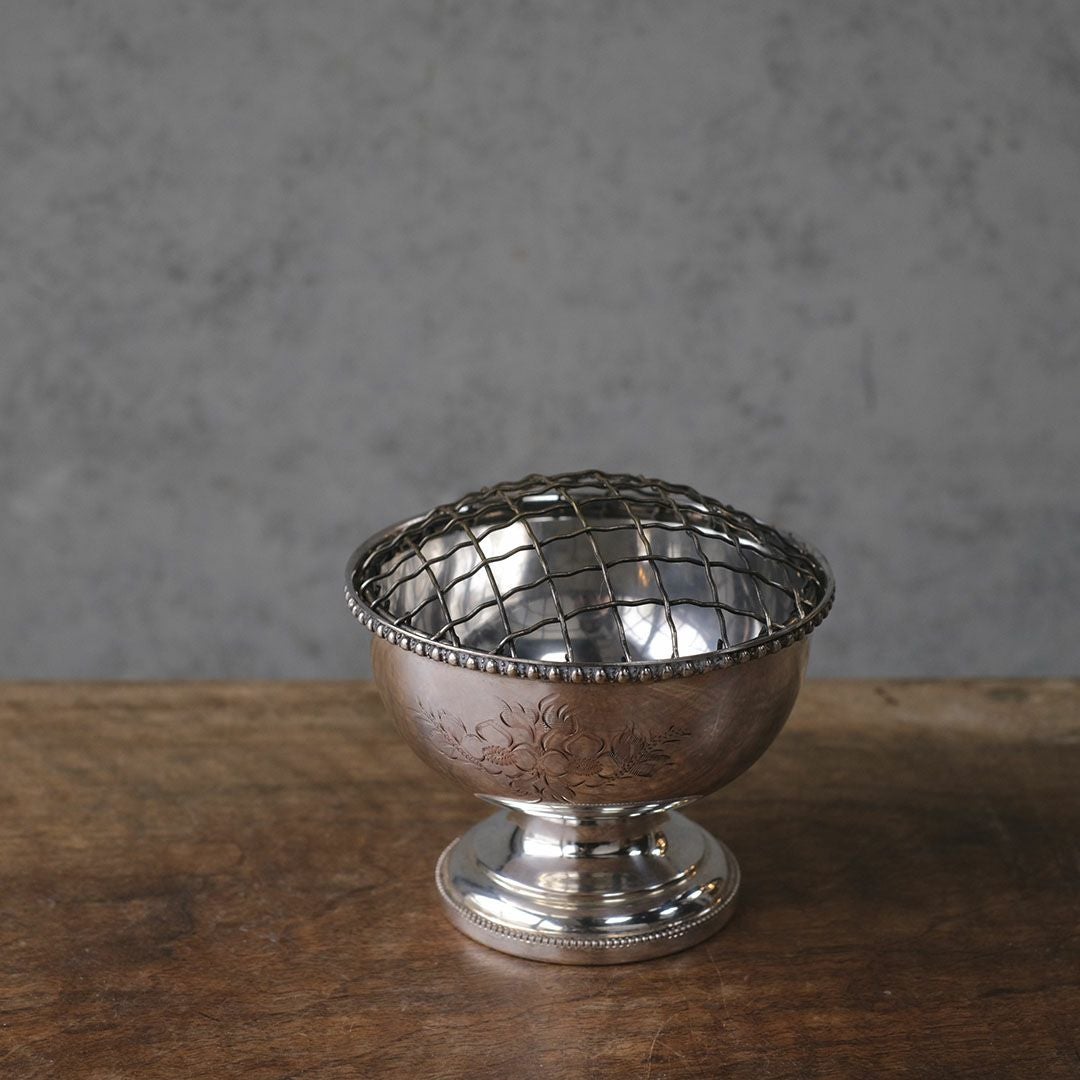 アンティークローズボウル 薔薇の花瓶 シルバープレート イギリス1