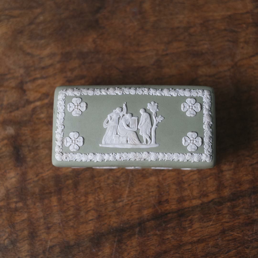 ヴィンテージ WEDGWOODジャスパー トリンケットボックス セージグリーン4