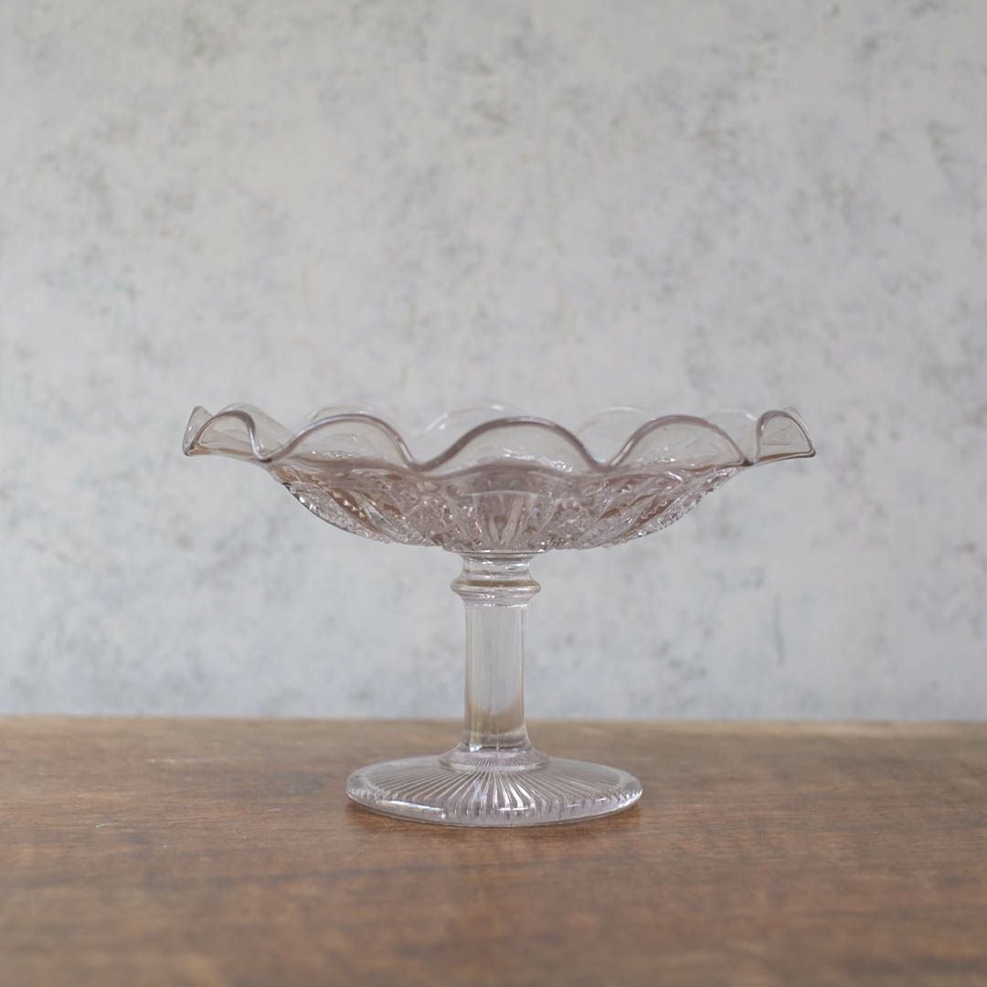 アンティーク ガラスケーキトレイスタンド イギリス フリルガラスコンポート1