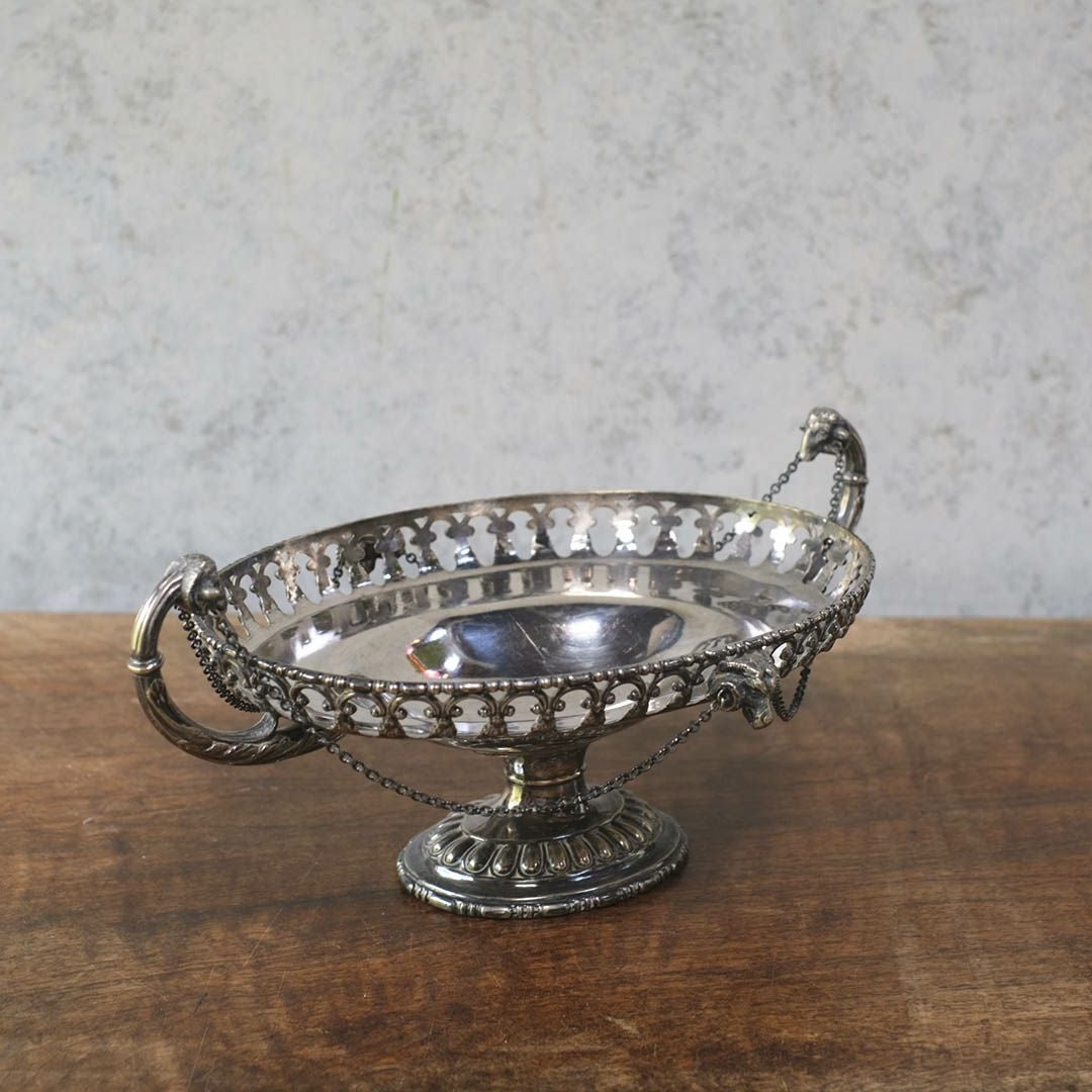アンティークのシルバープレート コンポート 脚付きセンターピース フルーツバスケット 銀メッキ イギリス3