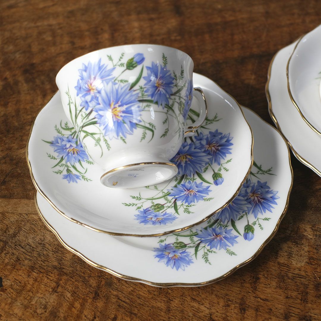 ヴィンテージティーカップトリオ Royal Vale ロイヤルベール ヤグルマギク（矢車菊 / Cornflower）3