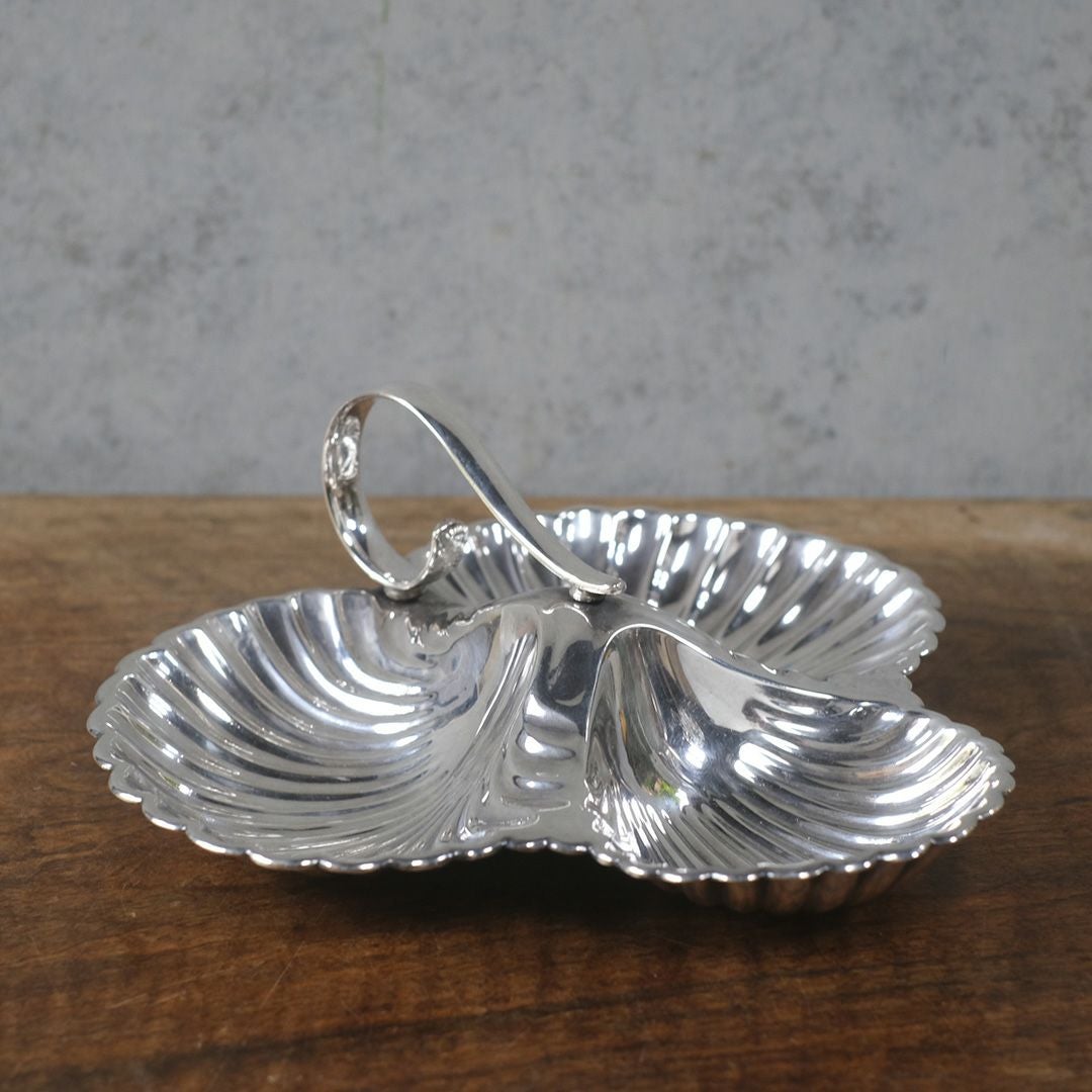 アンティーク シェルモチーフ　トリプルディッシュ シルバープレート イギリス製3
