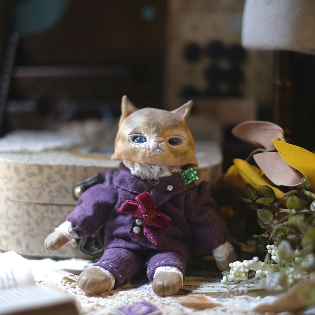 キッチュでシュールなインテリア雑貨の通販｜アンティークとインテリア