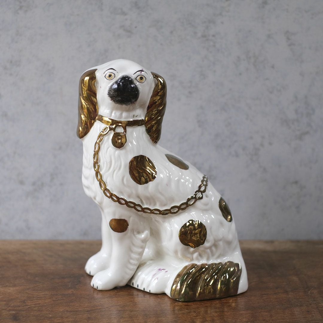 アンティークスタッフォードシャードッグ イギリス 陶器の犬の置物2