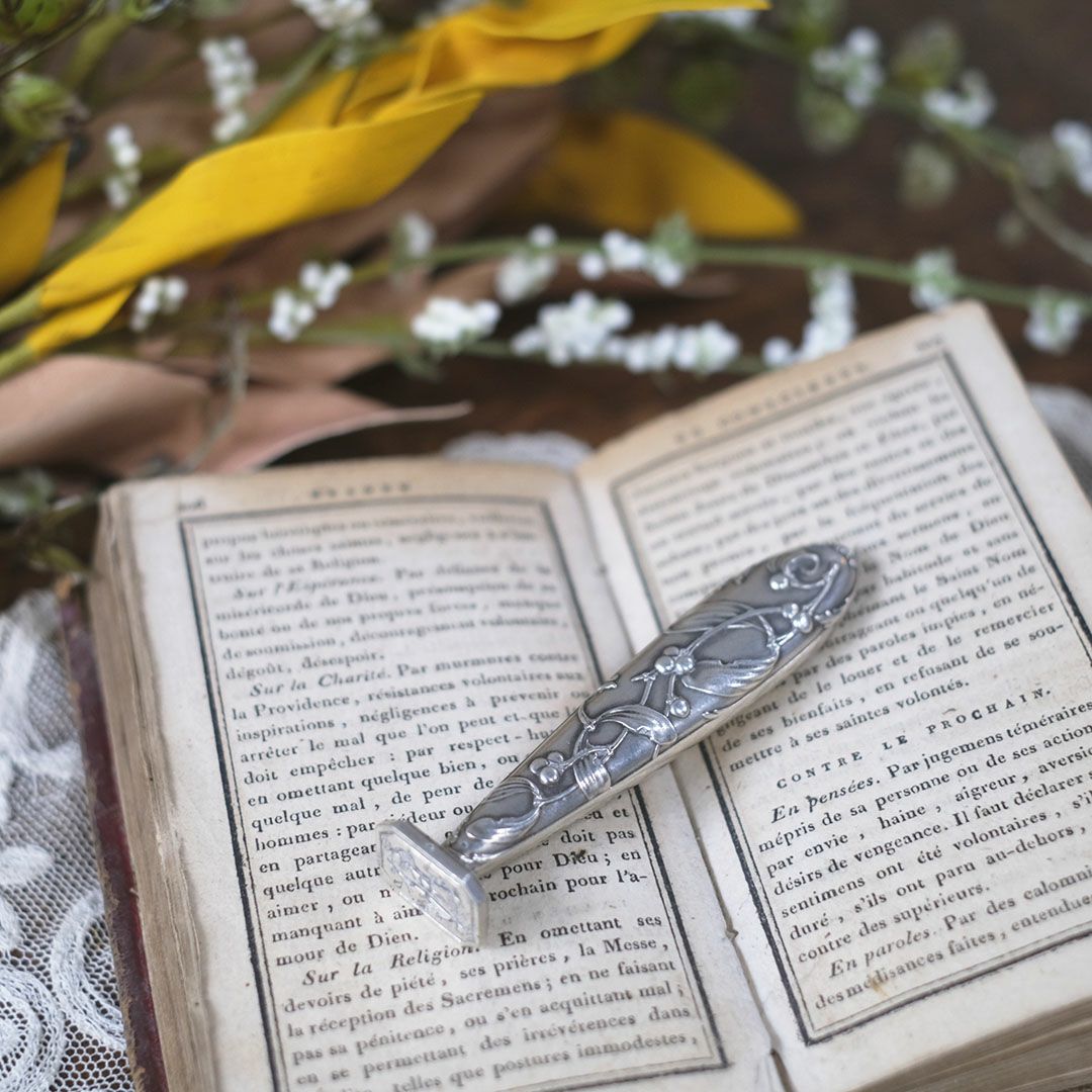 アンティークモノグラムスタンプ シーリング シルバー 純銀 鈴蘭 リリー