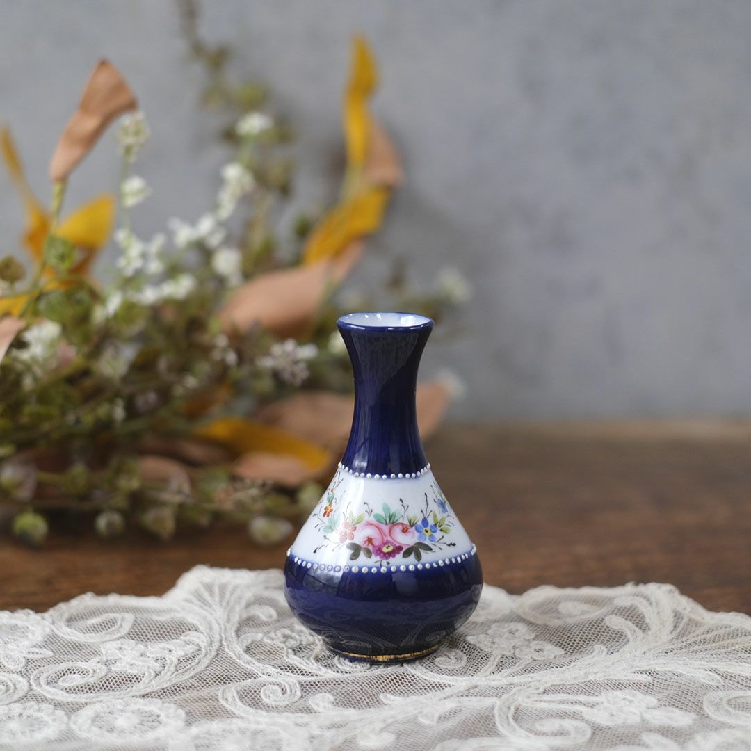 アンティークフラワーベース 一輪挿し 小さな花瓶 陶器 花モチーフ イギリス