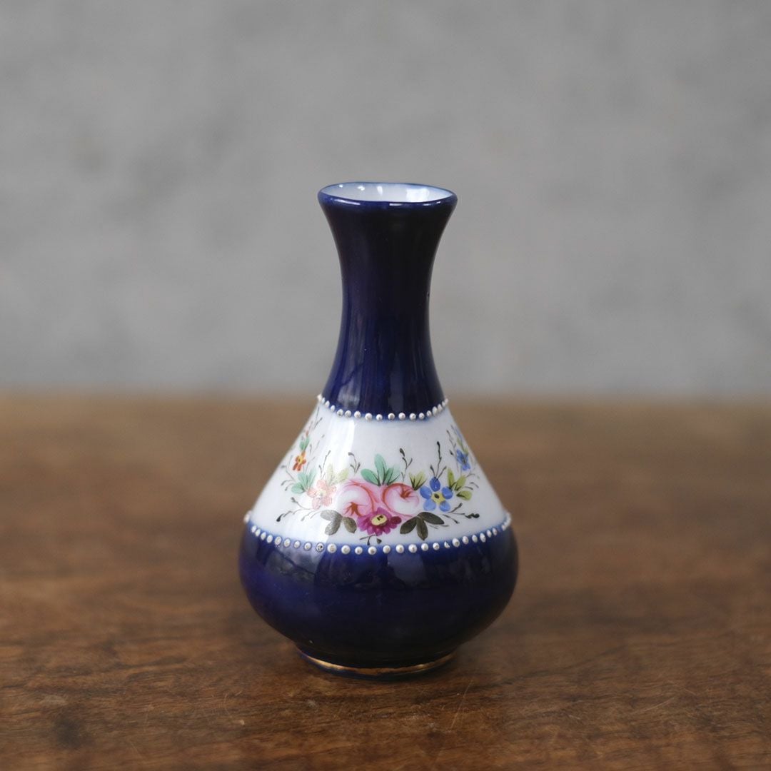 アンティークフラワーベース 一輪挿し 小さな花瓶 陶器 花モチーフ イギリス1