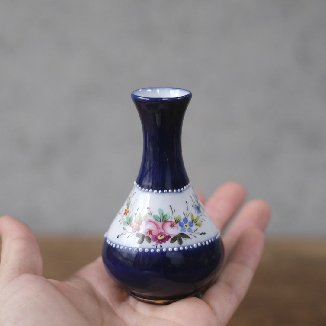 アンティークフラワーベース 一輪挿し 小さな花瓶 陶器 花モチーフ イギリス3