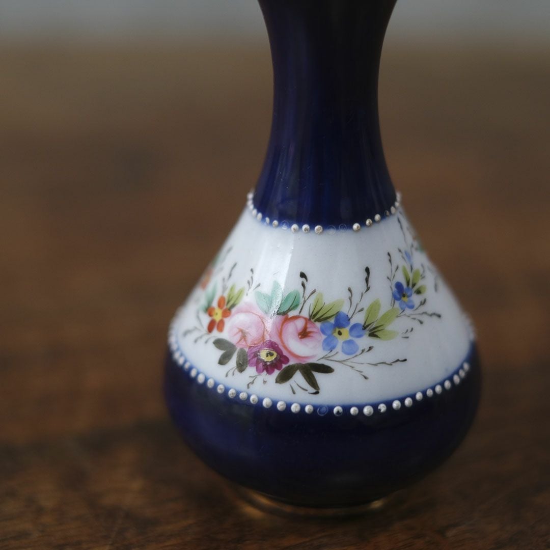 アンティークフラワーベース 一輪挿し 小さな花瓶 陶器 花モチーフ イギリス4