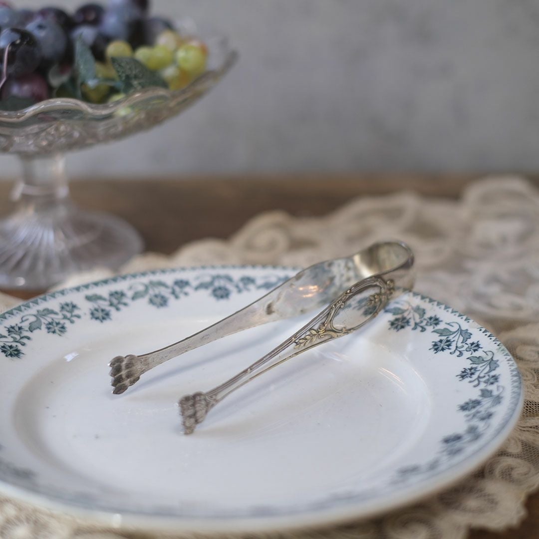 アンティークトング シュガートング シルバープレート 銀メッキ 獅子足 フランス