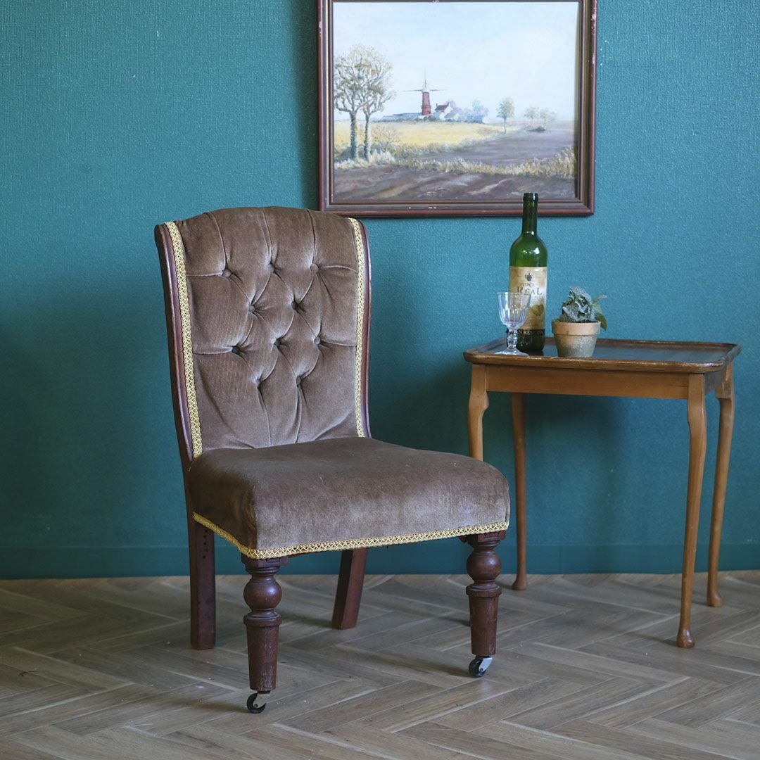 アンティークサロンチェアの商品一覧 | アンティークショップMALTO