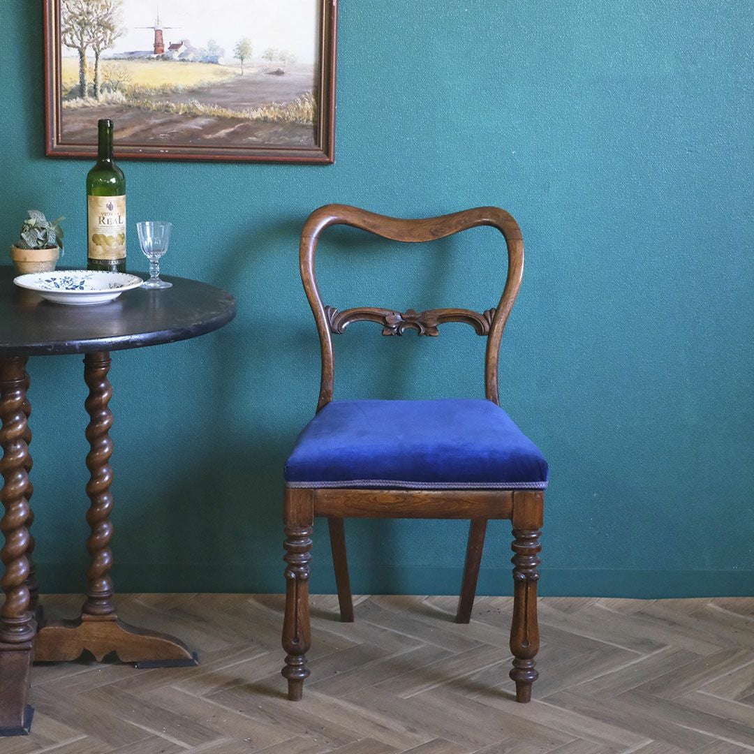 アンティークバルーンバックチェア ブルーベルベット フランス