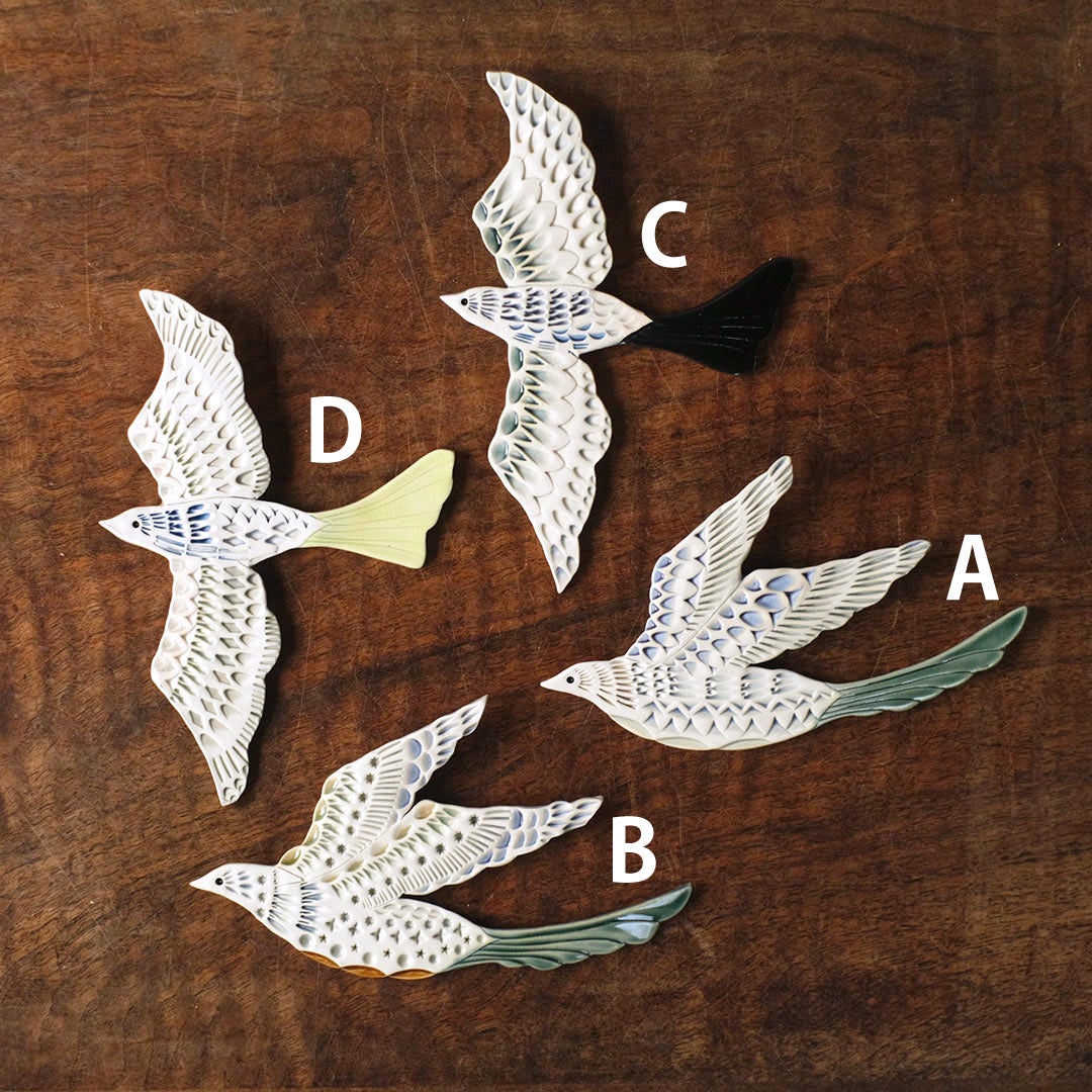 陶器の鳥のアートオブジェ Pottery studio K 金子ひとみ 作家物 空舞う鳥2