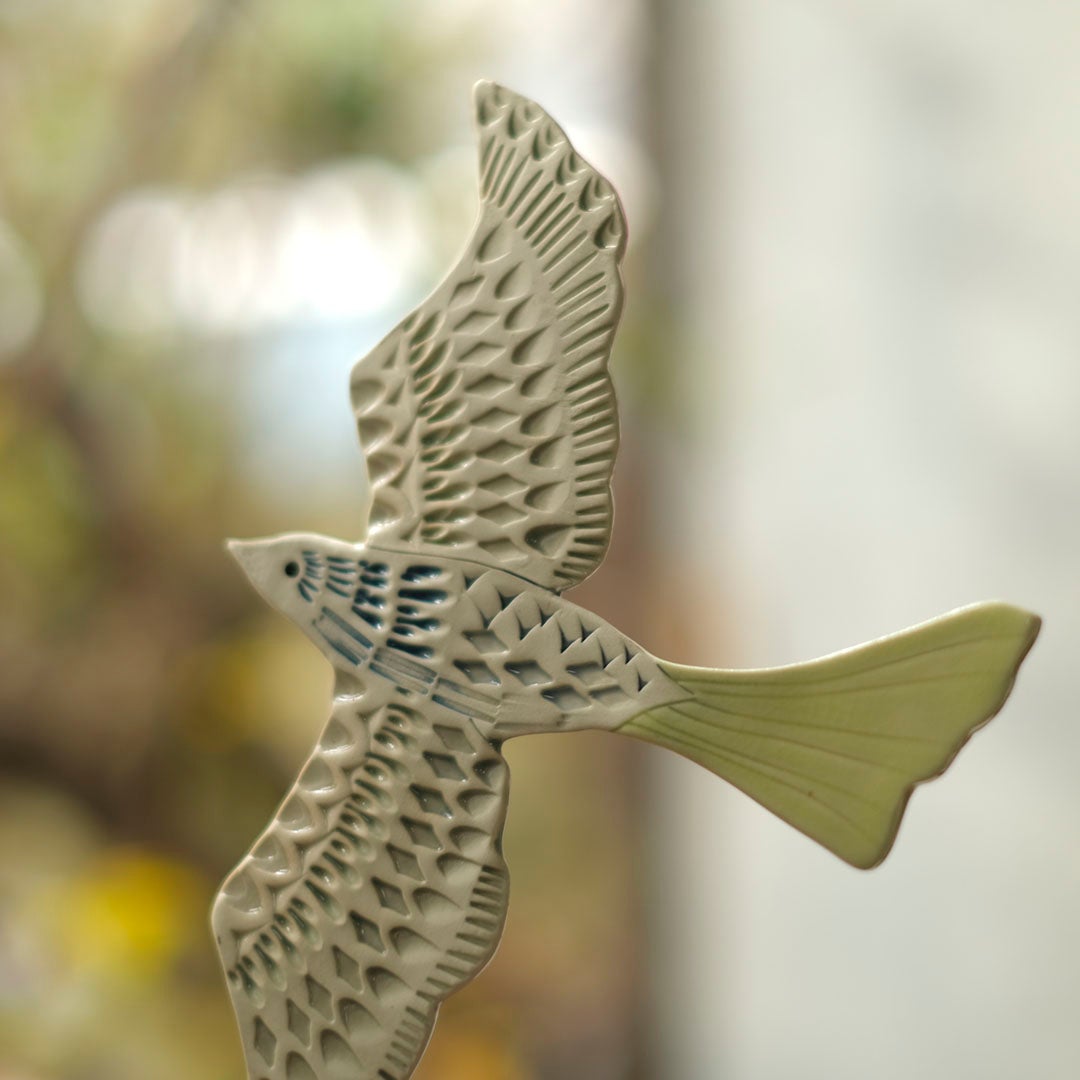 陶器の鳥のアートオブジェ Pottery studio K 金子ひとみ 作家物 空舞う鳥7