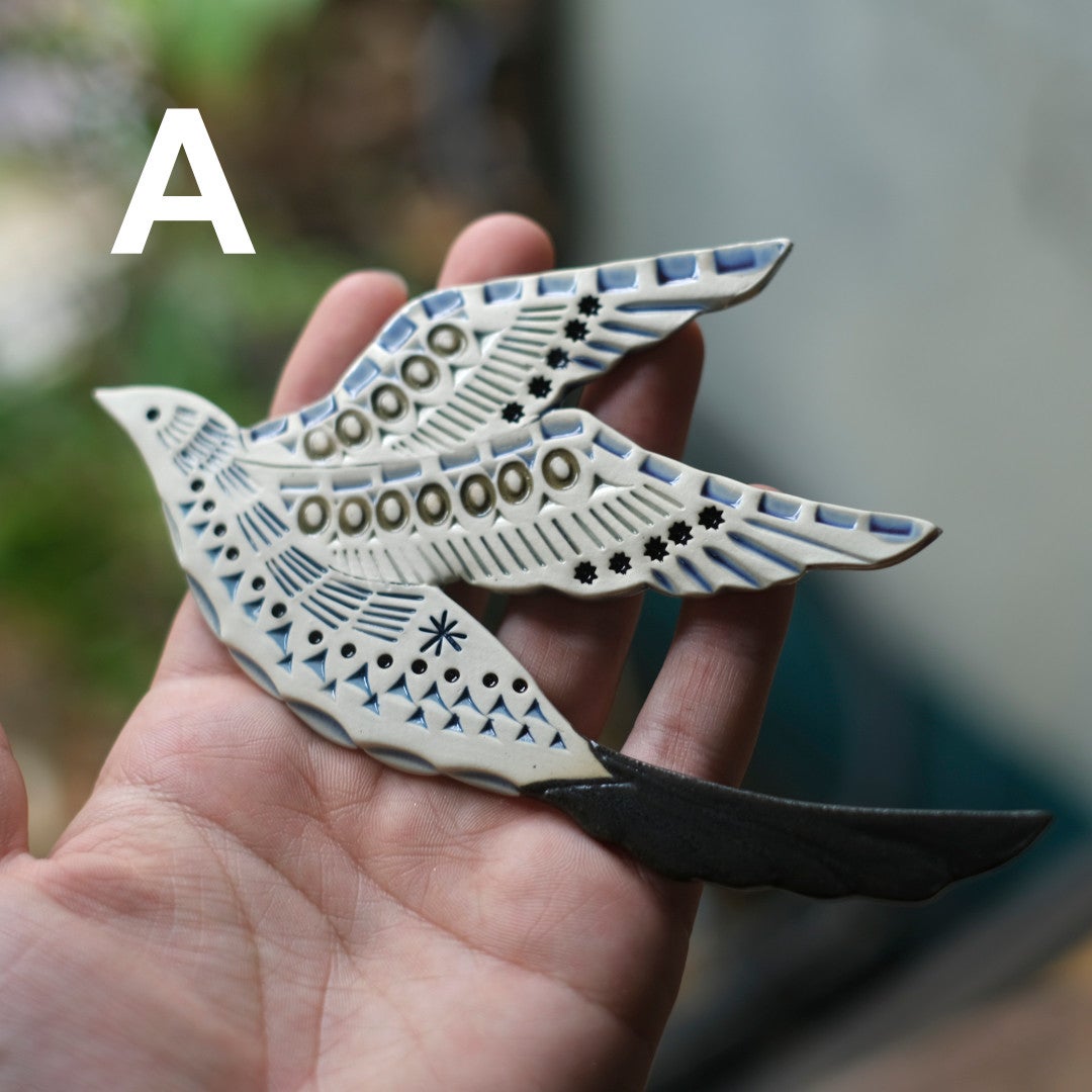 陶器の鳥のアートオブジェ Pottery studio K 金子ひとみ 作家物 空舞う鳥8