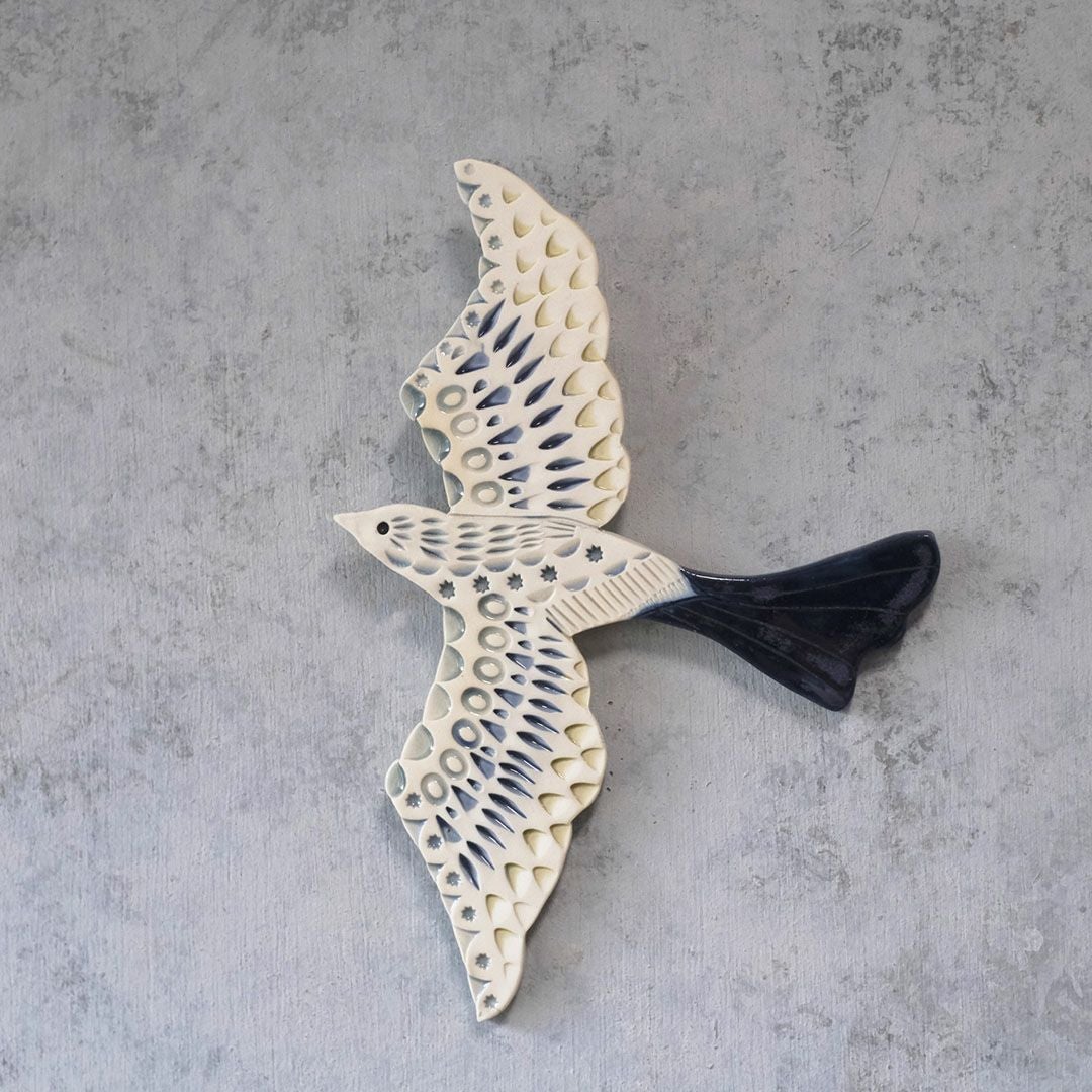 陶器の鳥のアートオブジェ Pottery studio K 金子ひとみ 作家物 空舞う鳥9