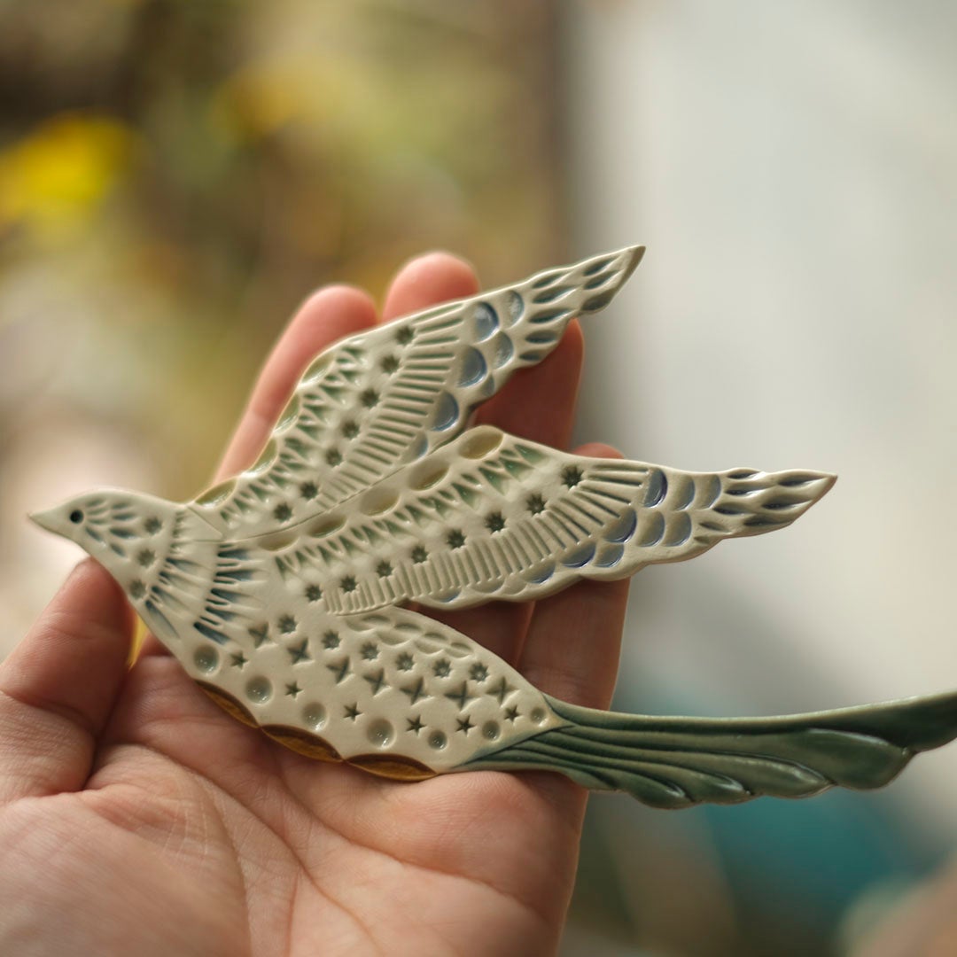 陶器の鳥のアートオブジェ Pottery studio K 金子ひとみ 作家物 空舞う鳥9