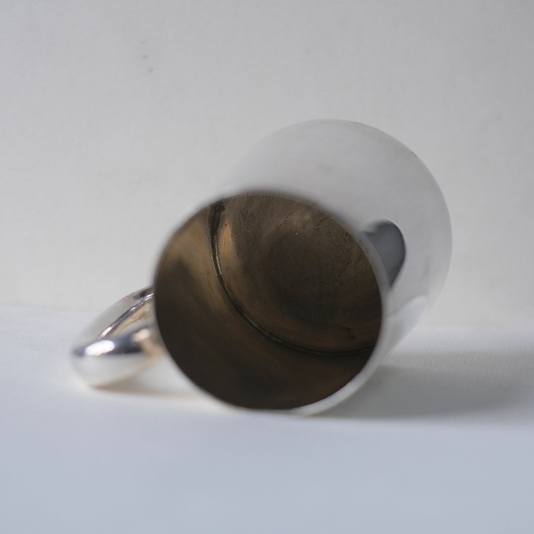 シンプルデザイン アンティークマグ シルバープレート内部
