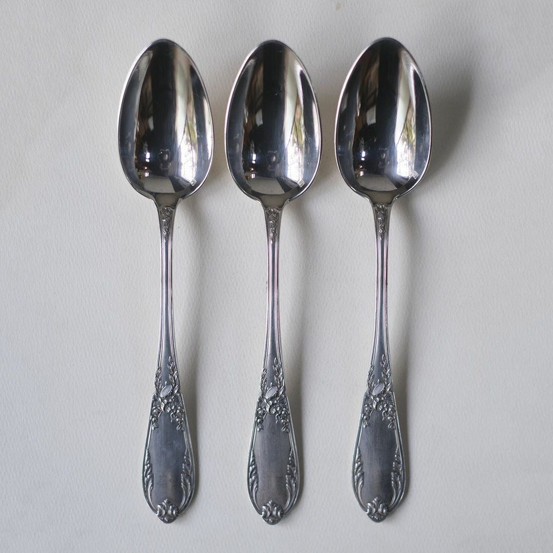 アンティーク テーブルスプーン 洋白製 長さ22cm 正面