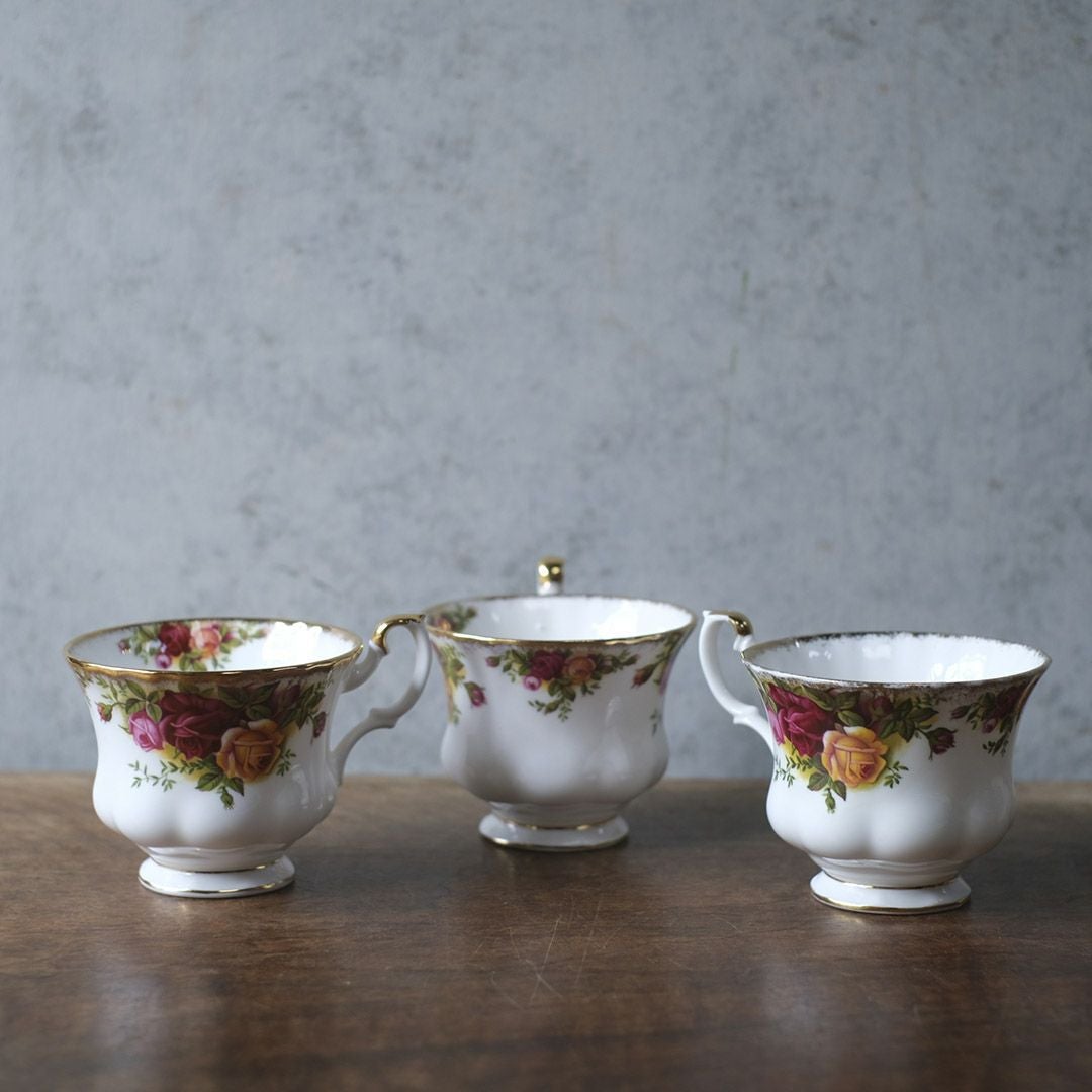 ヴィンテージ Royal Albertティーカップトリオ/old country rose イギリス ロイヤルアルバート 王室御用達5