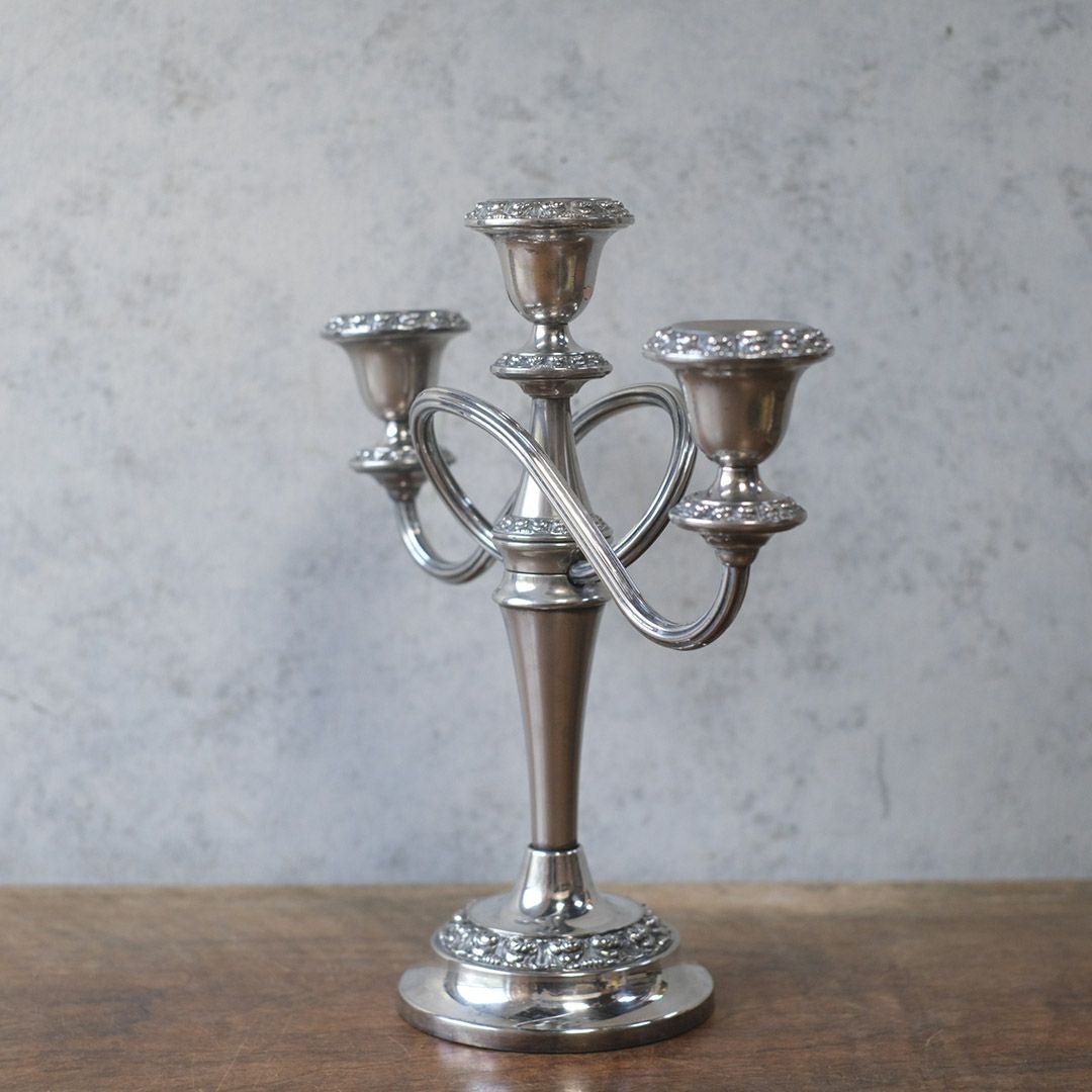 ヴィンテージ キャンドルスタンド シルバープレート 3灯燭台 イギリス キャンドルホルダー2