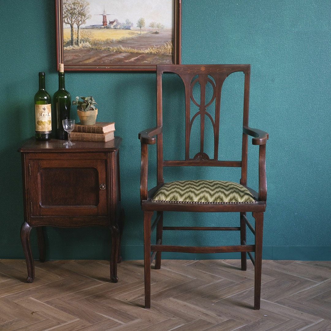 アンティークアームチェア イギリス 肘掛け椅子1