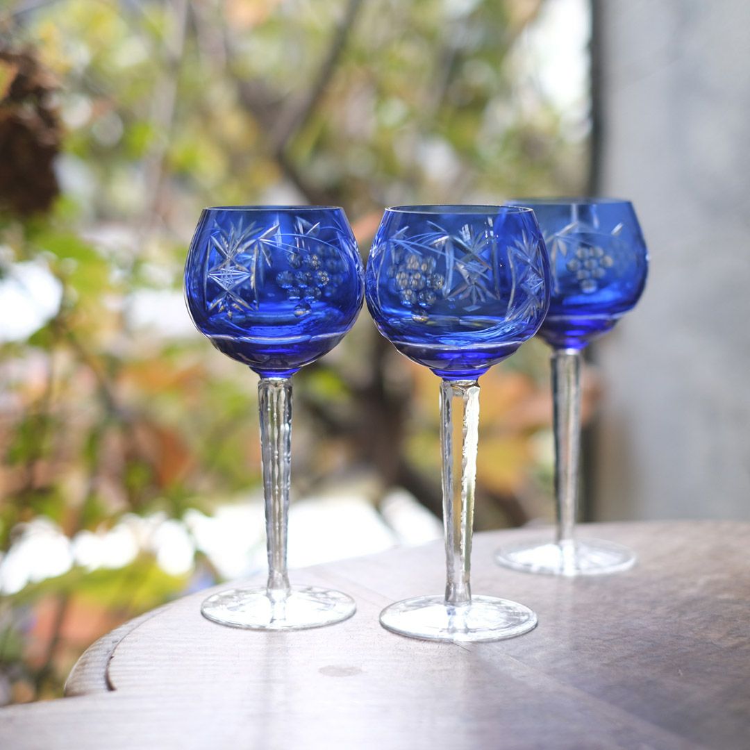 ヴィンテージ クリスタルワイングラス ボヘミアングラス 葡萄と星の