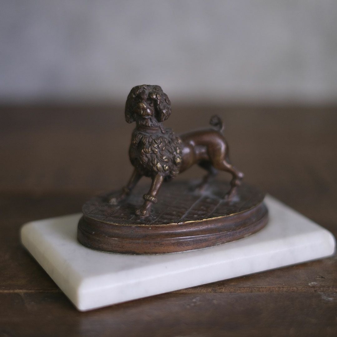 アンティーク ブロンズプードル イギリス アールデコ 大理石 小さな犬の置物 オブジェ3