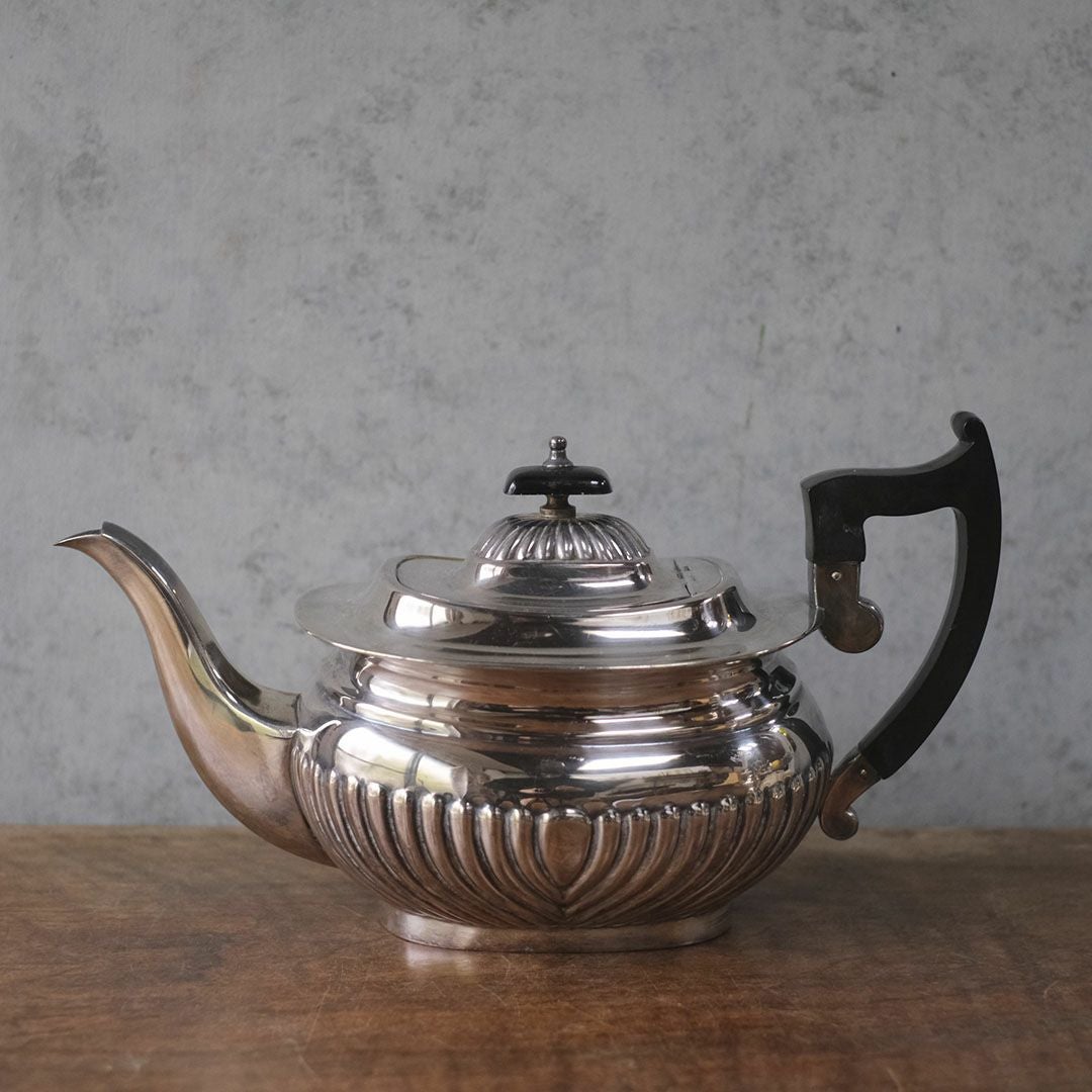 アンティークティーポット 3点セット シルバープレート 銀メッキ イギリス1