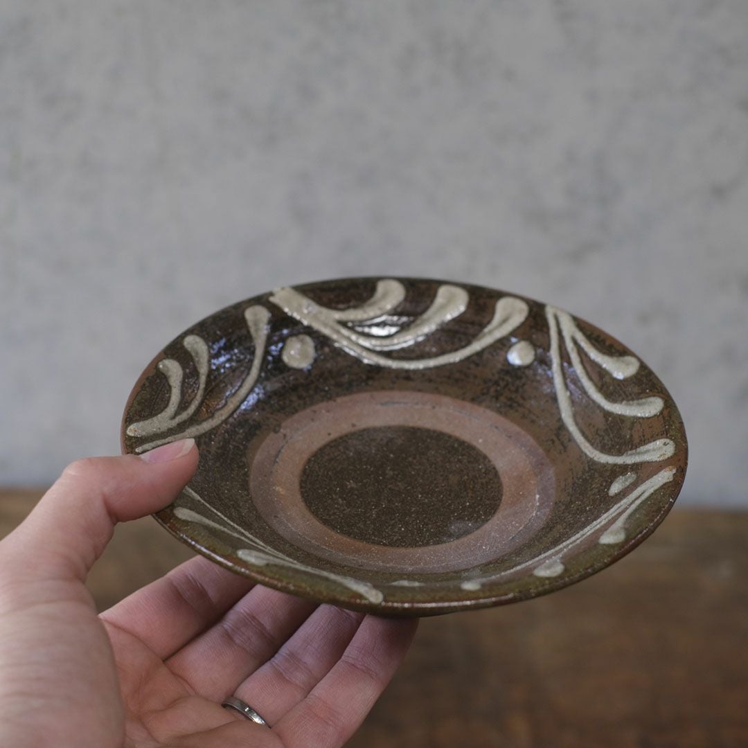 やちむん 宮城正享 イッチン 皿 読谷村北窯 登り窯 沖縄 15.5cm の通販