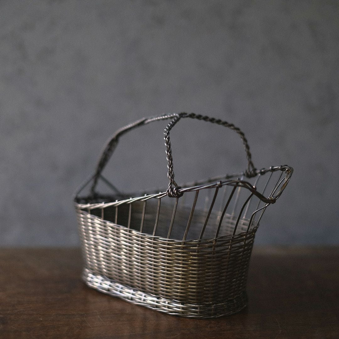 アンティーク 銀線細工ワインパニエ フランス シルバープレート製のワインボトルホルダー　銀部分