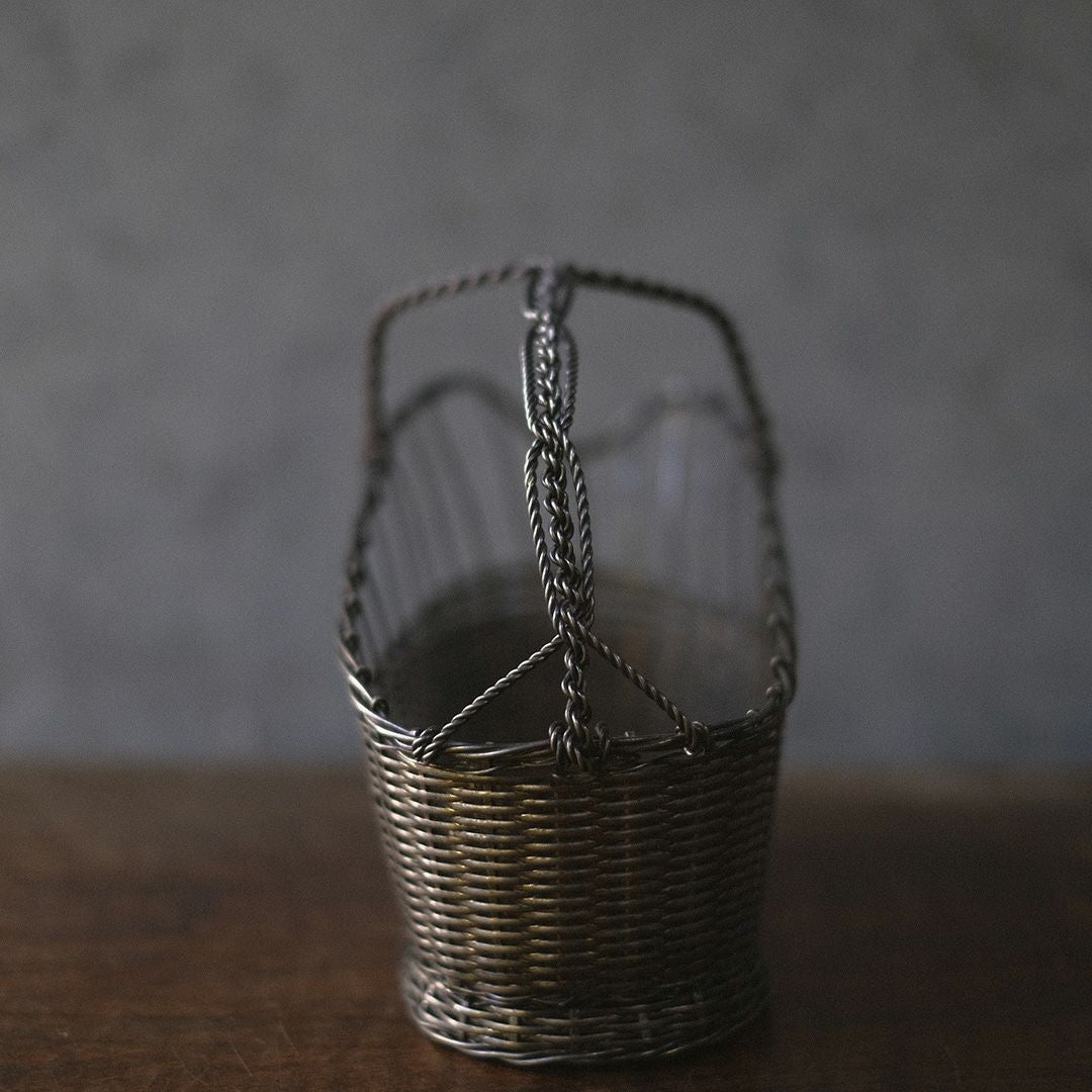 アンティーク 銀線細工ワインパニエ フランス シルバープレート製のワインボトルホルダー後から