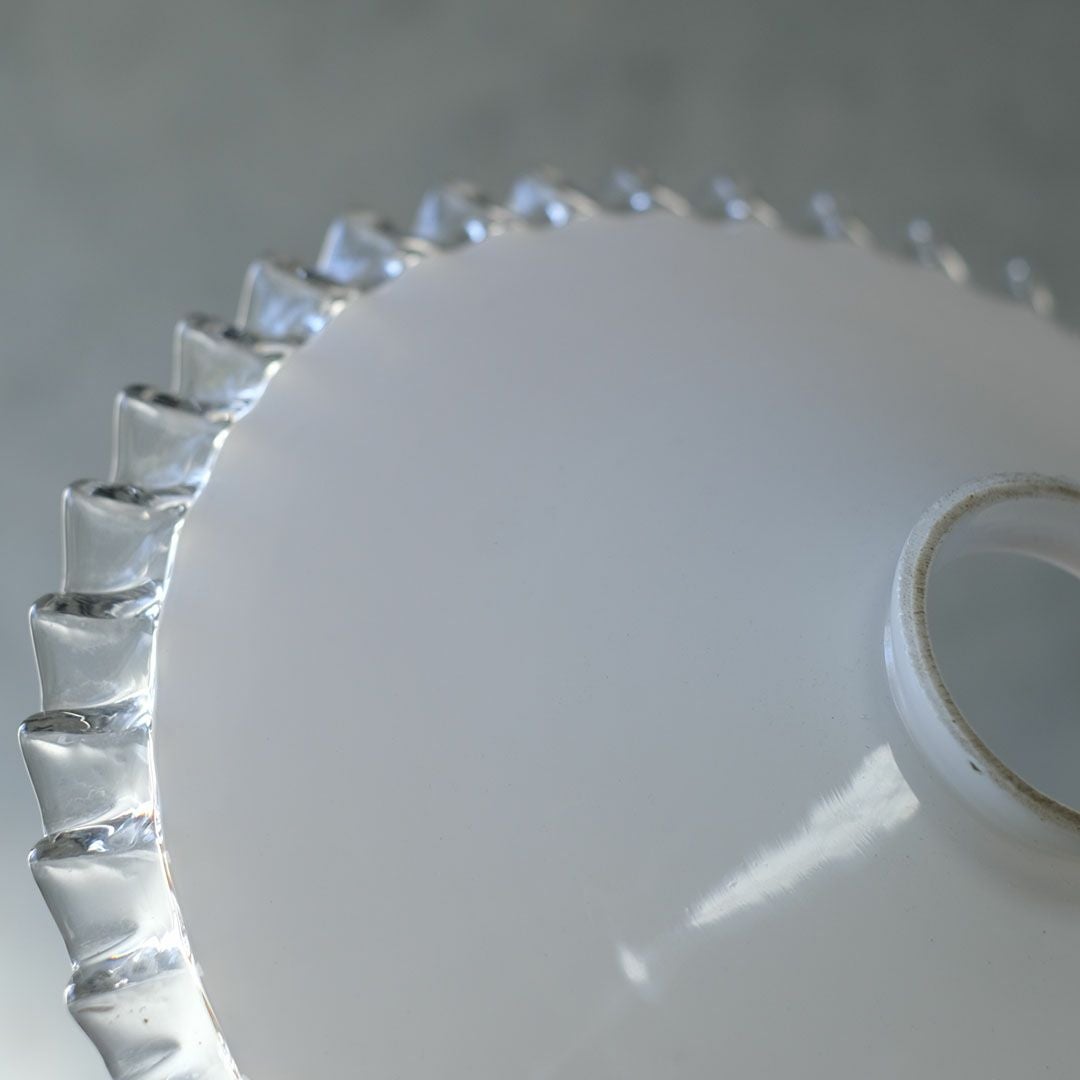 アンティーク ガラスシェードフリルランプ ミルクガラス 照明 灯具E17 シーリングカップ付属8