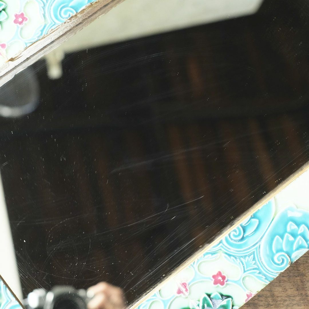 アンティークタイル壁掛けミラー 大正レトロな鏡5