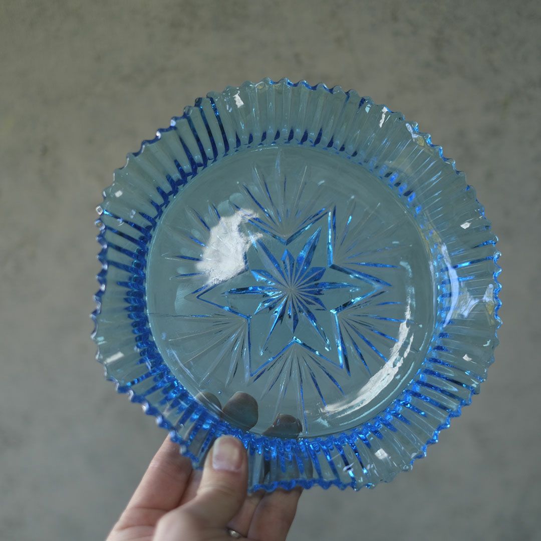 アンティーク ガラス皿 フリル ブルー イギリス 青いガラストレイ4